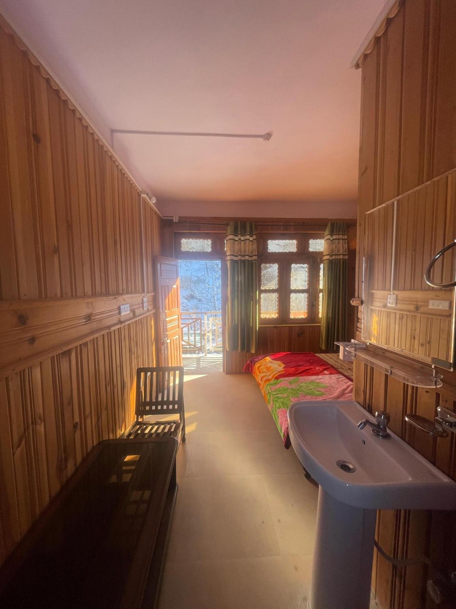 Hotel Sss The Chanshal Retreat Khashdhār Exteriér fotografie